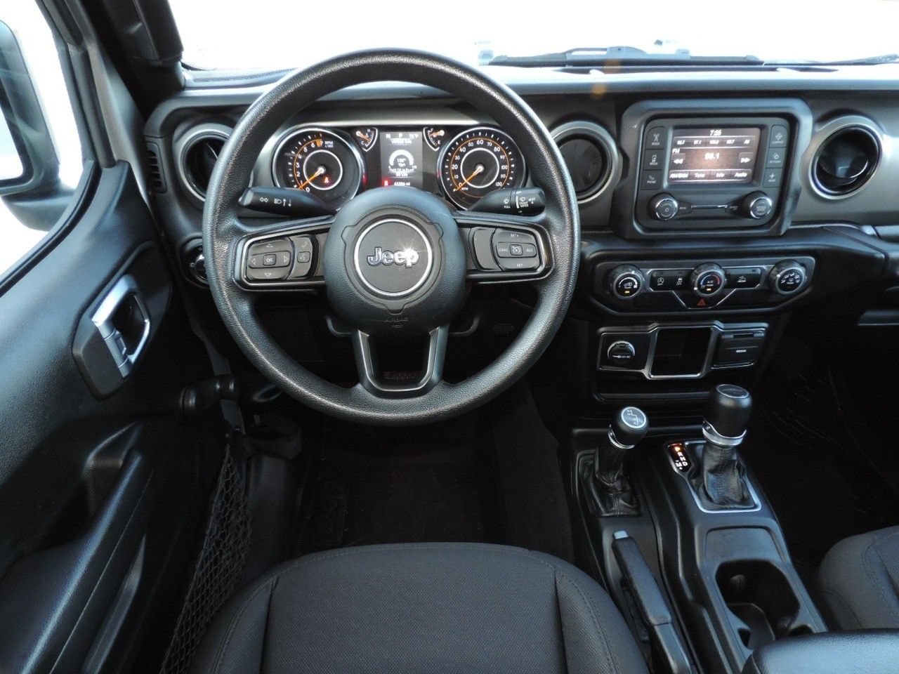 Used 2021 Jeep Gladiator Sport w/ Trailer Tow Package AWD/4WD image 20
