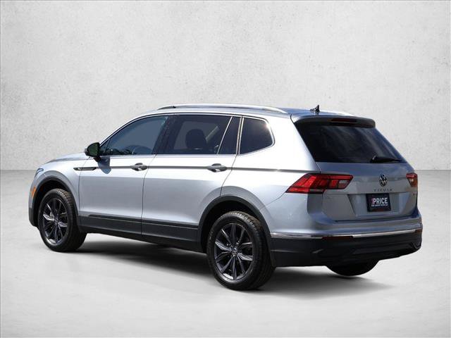 Used 2023 Volkswagen Tiguan SE AWD/4WD image 8