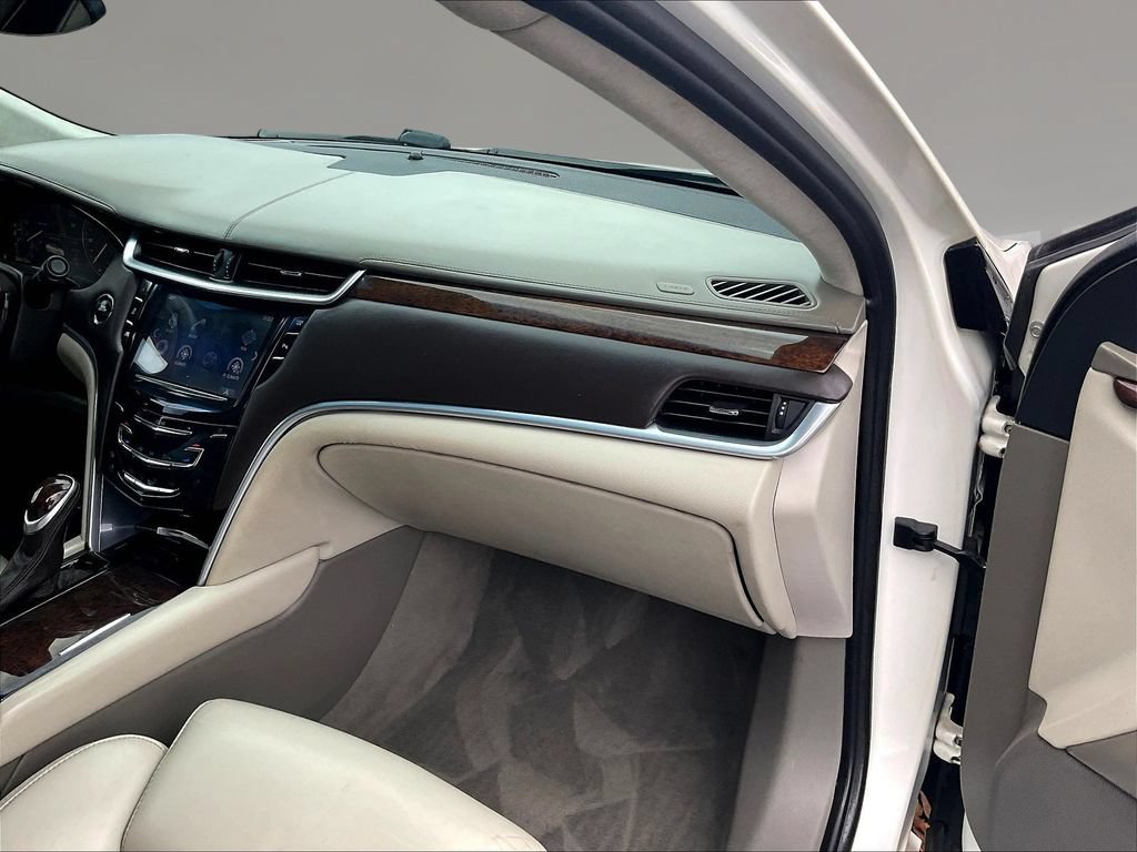 Used 2014 Cadillac XTS Platinum AWD/4WD image 25