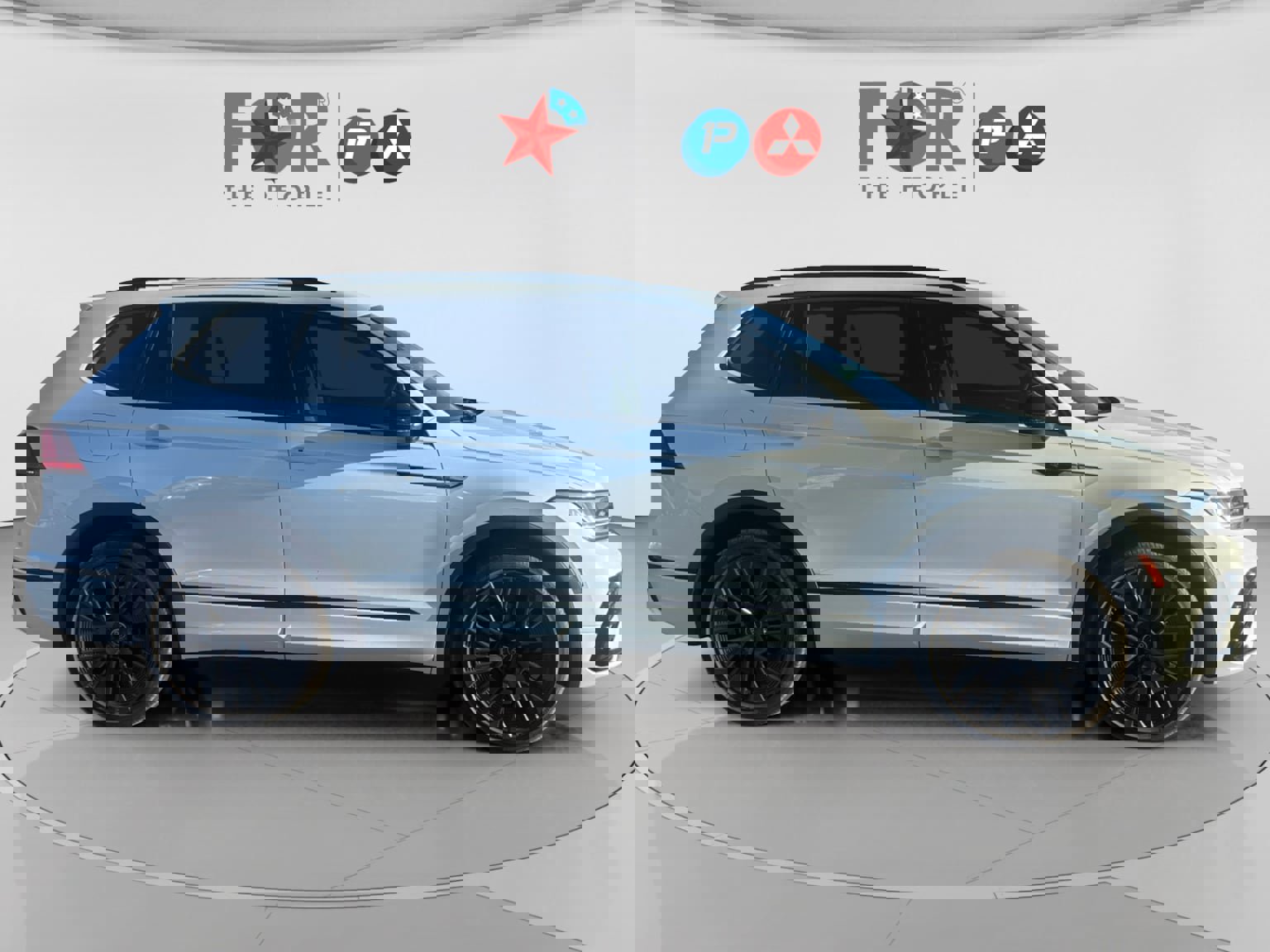 Used 2024 Volkswagen Tiguan SE R-Line image 6