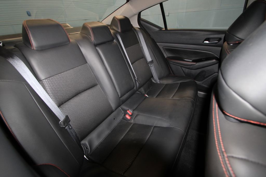 Used 2024 Nissan Altima 2.5 SR image 20