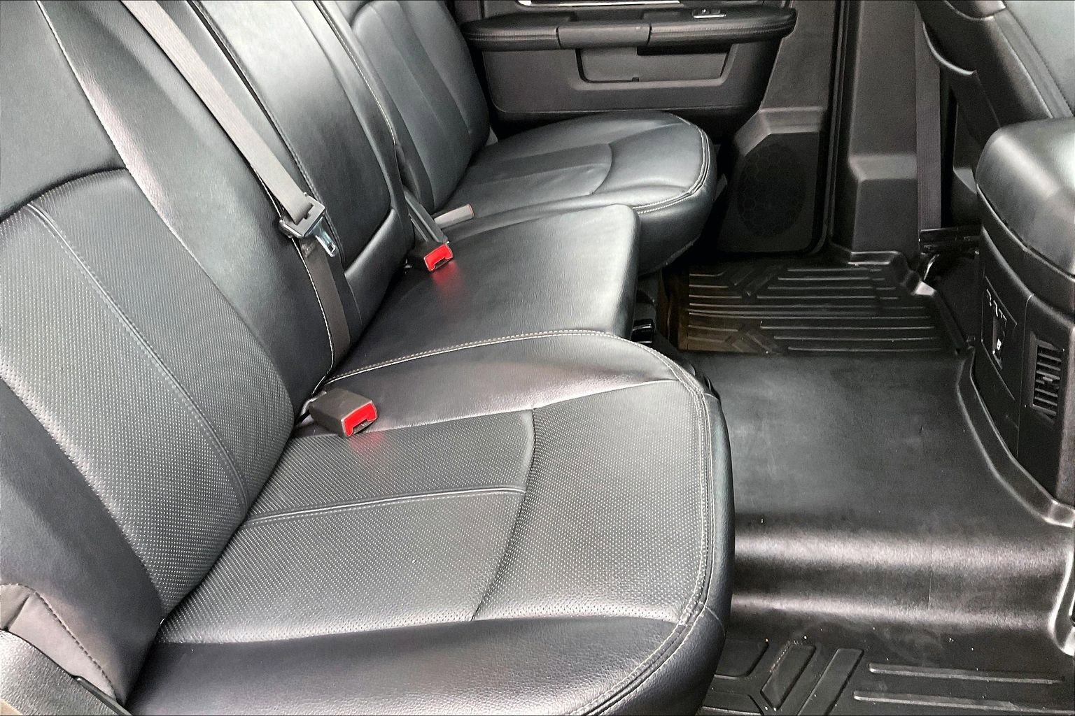 Used 2018 RAM 1500 Sport w/ Sport Premium Group image 18