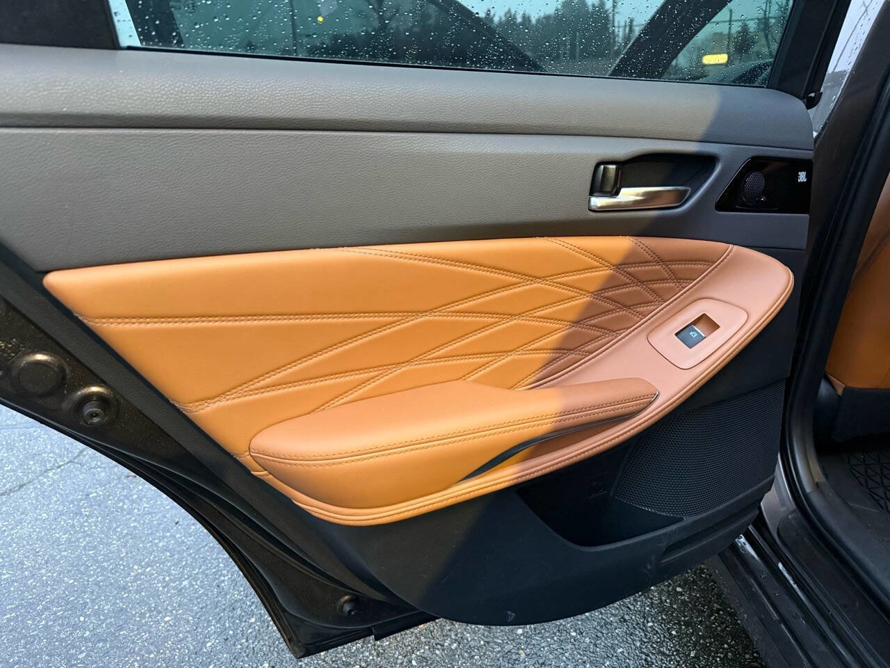 Used 2019 Toyota Avalon Limited w/ Advanced Safety Package image 29