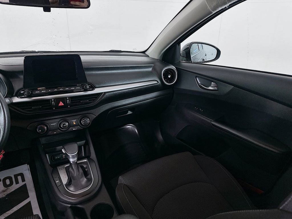 Used 2021 Kia Forte LXS image 21