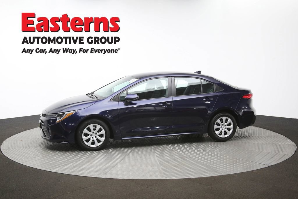 Used 2023 Toyota Corolla LE image 57