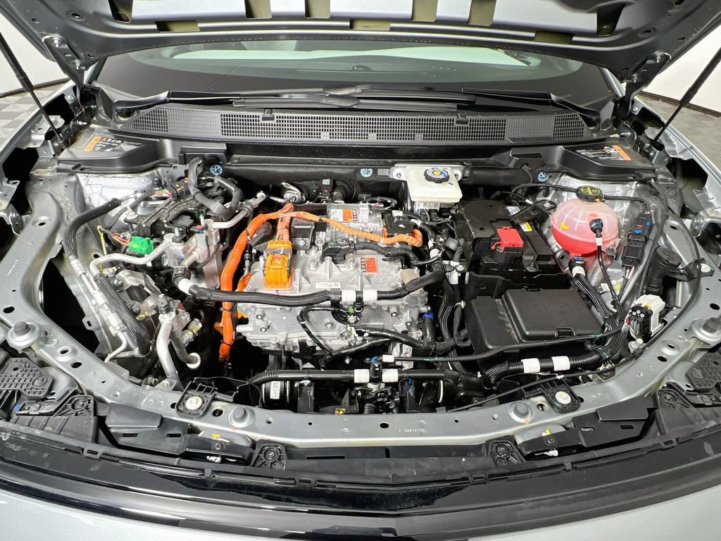 New 2026 Chevrolet Equinox EV LT FWD image 30