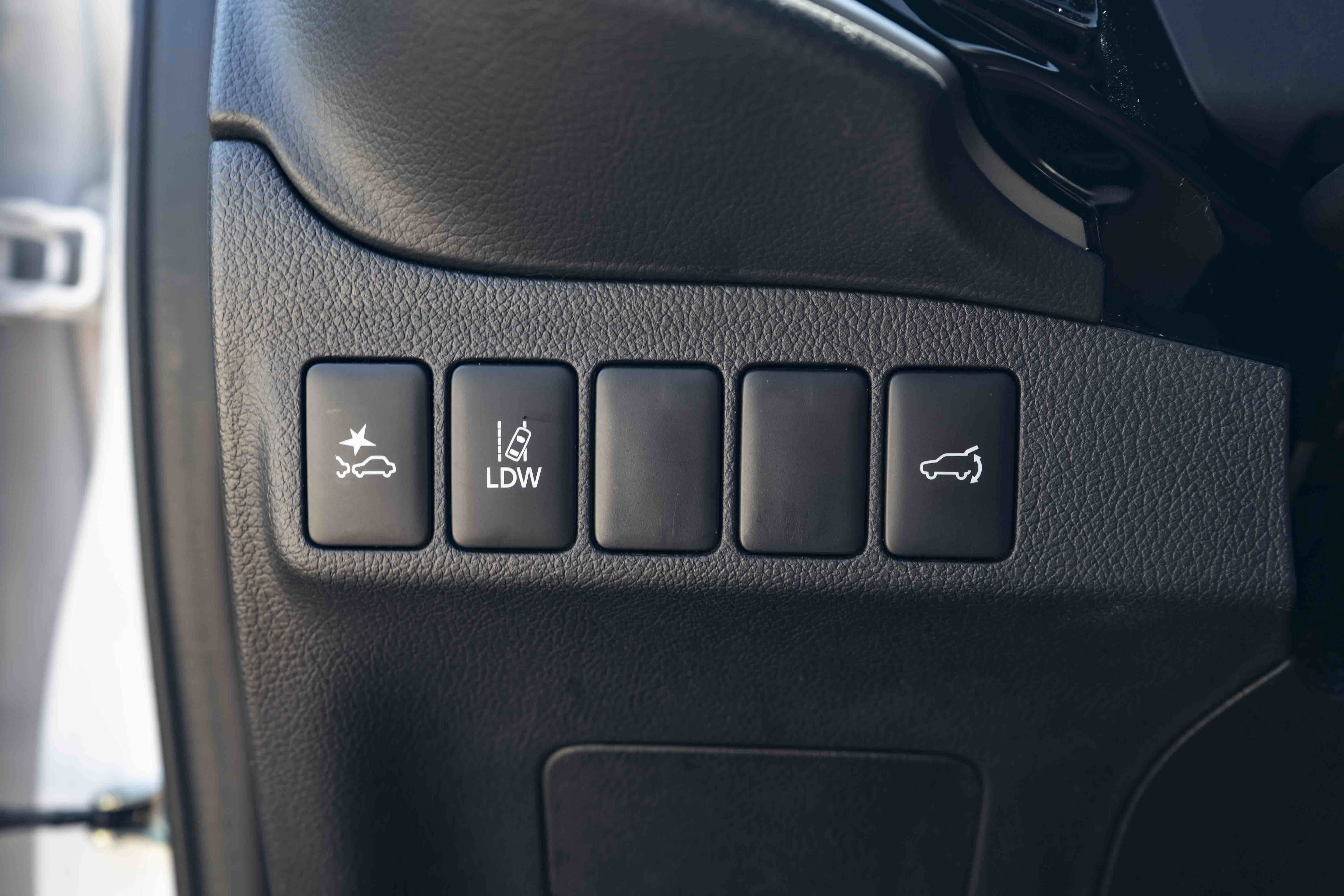 Used 2020 Mitsubishi Outlander SEL FWD image 37