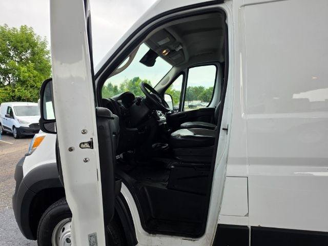 Used 2023 RAM ProMaster 2500 FWD image 28