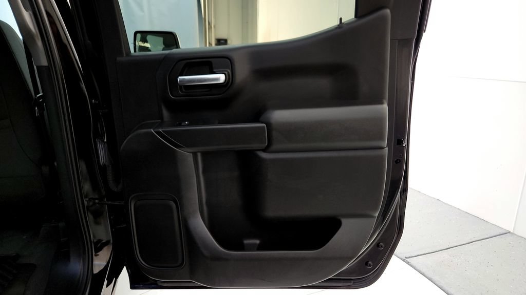 Used 2019 Chevrolet Silverado 1500 LT w/ All-Star Edition AWD/4WD image 19