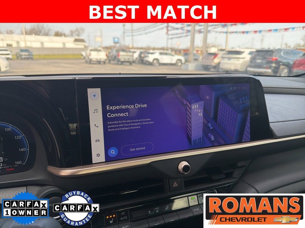 Used 2024 Toyota Crown image 14