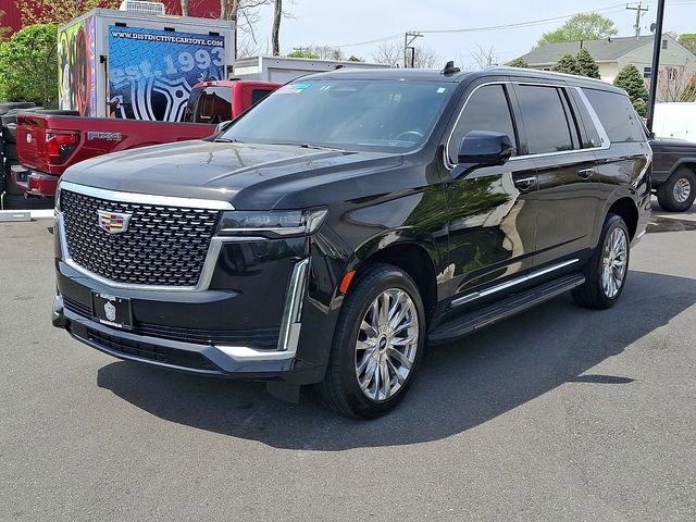 Used 2023 Cadillac Escalade ESV Premium Luxury AWD/4WD image 3