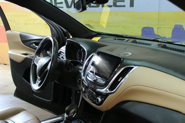 Used 2022 Chevrolet Equinox Premier AWD/4WD image 10