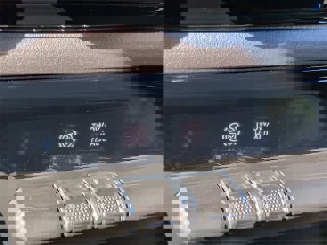 Used 2024 RAM 3500 Big Horn image 40