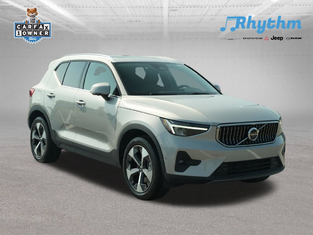 Used 2025 Volvo XC40 B5 Plus AWD/4WD 360° Tour
