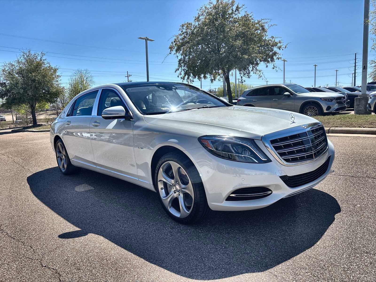 Used 2016 Mercedes-Benz Maybach S 600 image 11