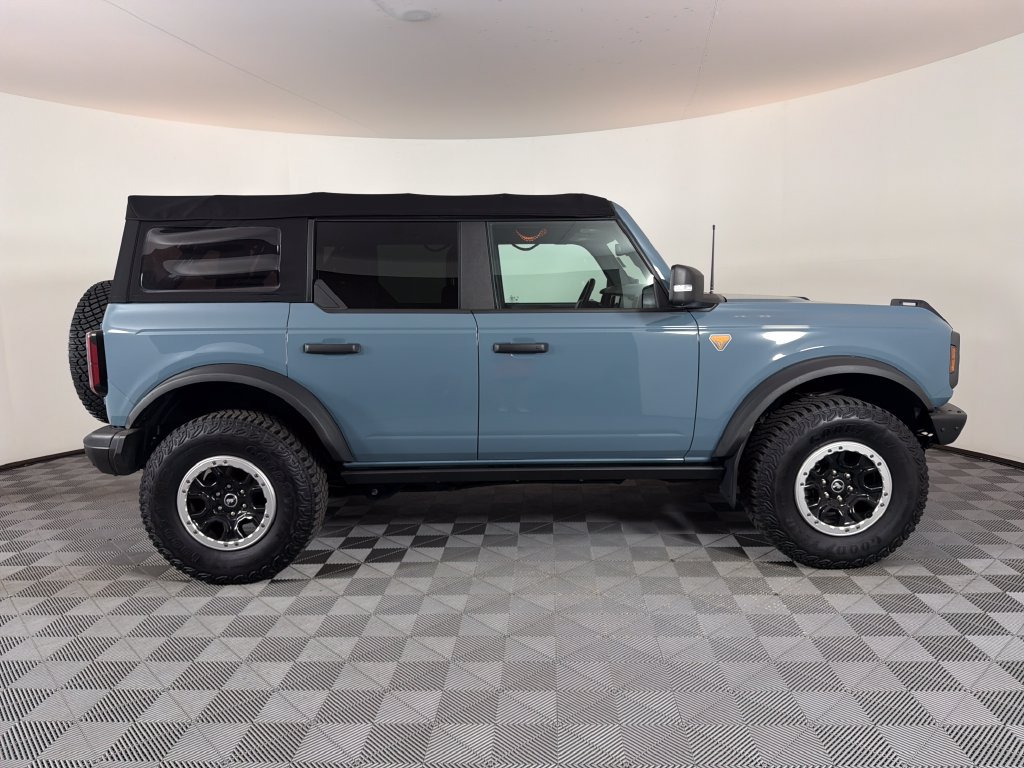 Certified 2021 Ford Bronco Badlands AWD/4WD image 2