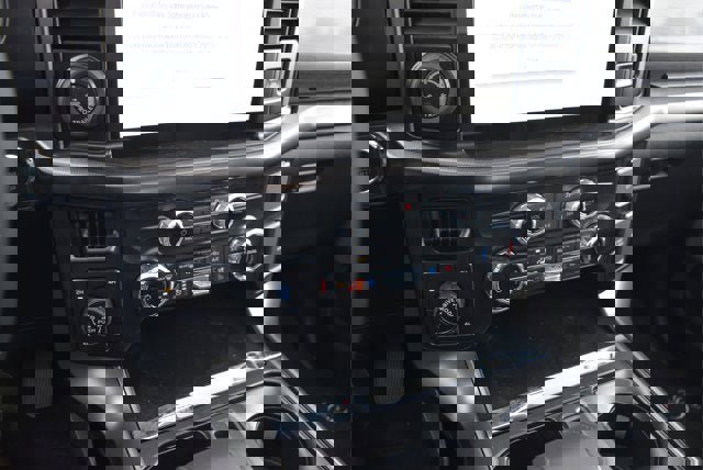 New 2026 Ford F150 Lariat w/ Equipment Group 502A High image 20