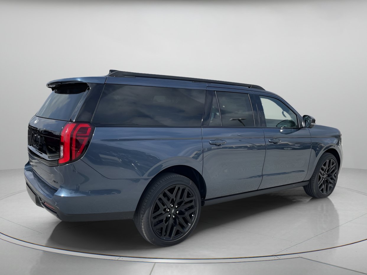 New 2027 Ford Expedition Max Platinum w/ Stealth Performance Package AWD/4WD image 4