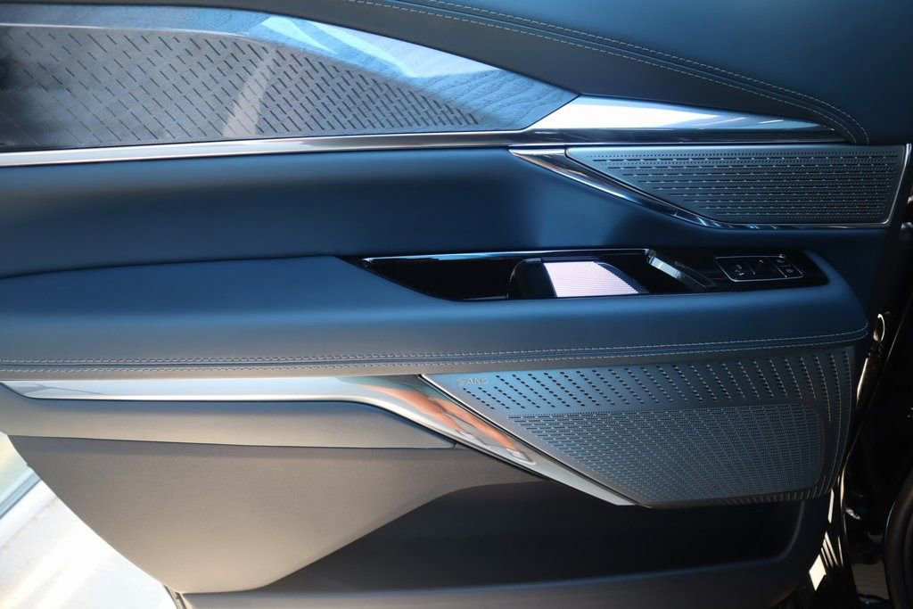 New 2025 Cadillac Escalade IQ Sport 2 image 21