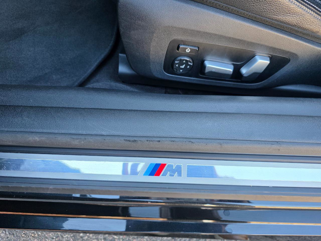 Used 2021 BMW 430i Convertible w/ M Sport Package image 37