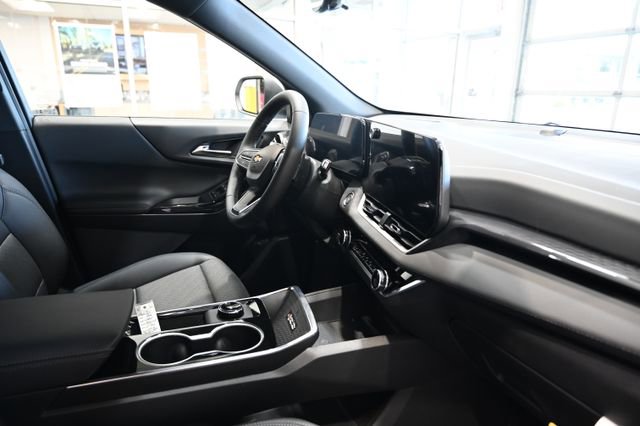 New 2026 Chevrolet Equinox LT FWD image 14