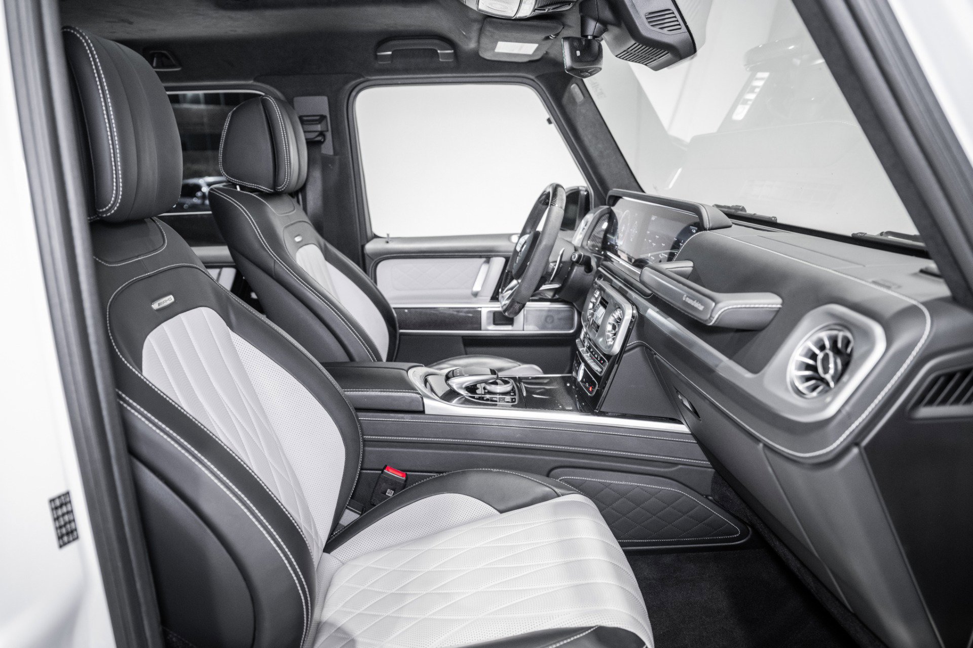 Used 2023 Mercedes-Benz G 63 AMG 4MATIC image 28