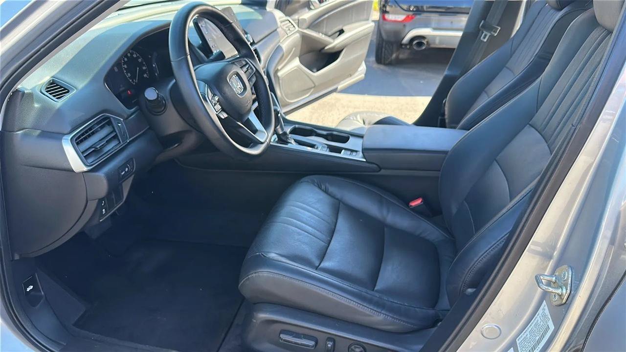 Used 2018 Honda Accord EX-L image 22