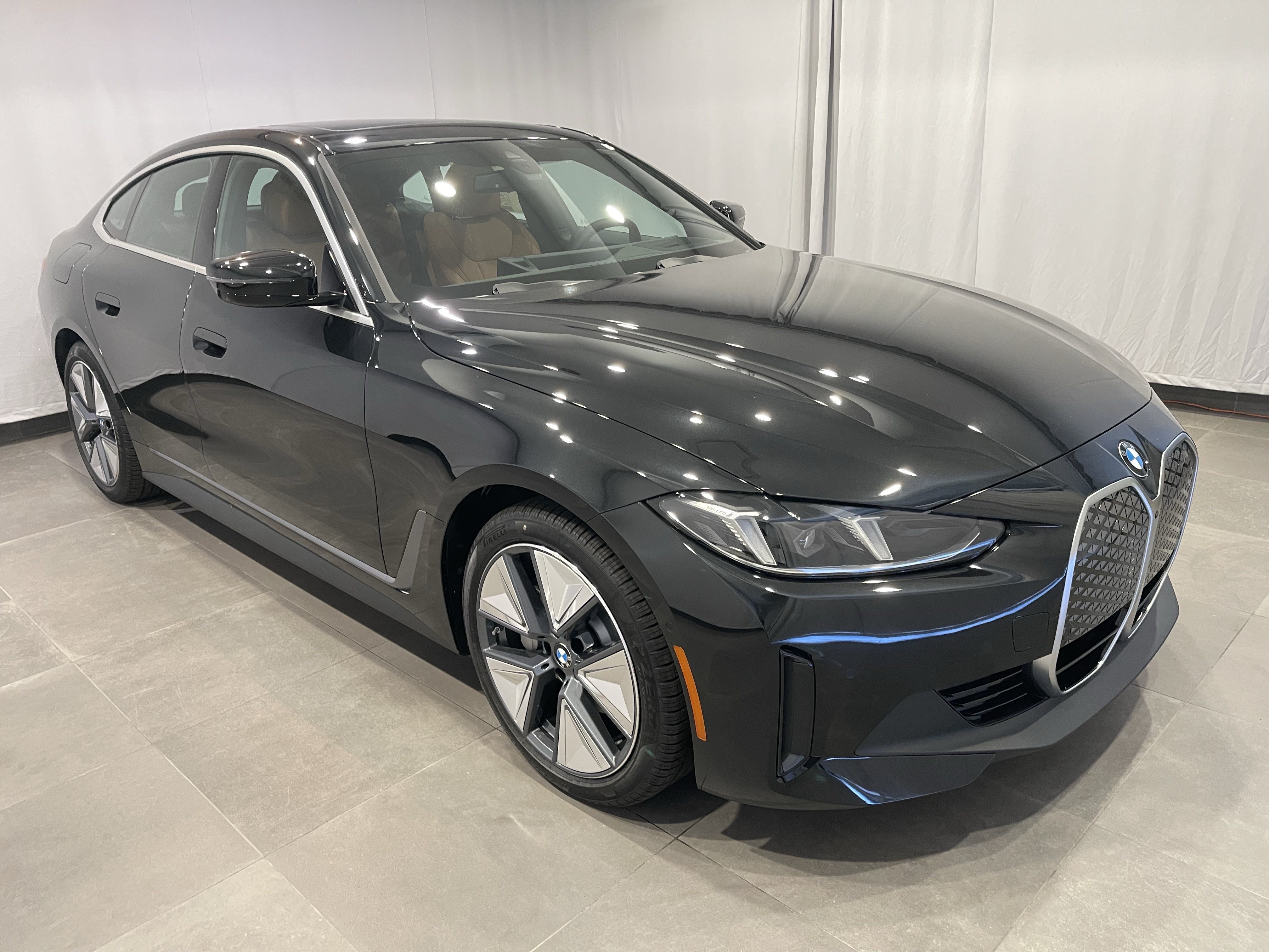 New 2026 BMW i4 xDrive40i w/ Premium Package AWD/4WD image 3