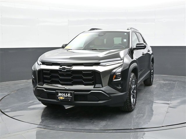 Used 2025 Chevrolet Equinox ACTIV w/ Safety and Technology Package image 2