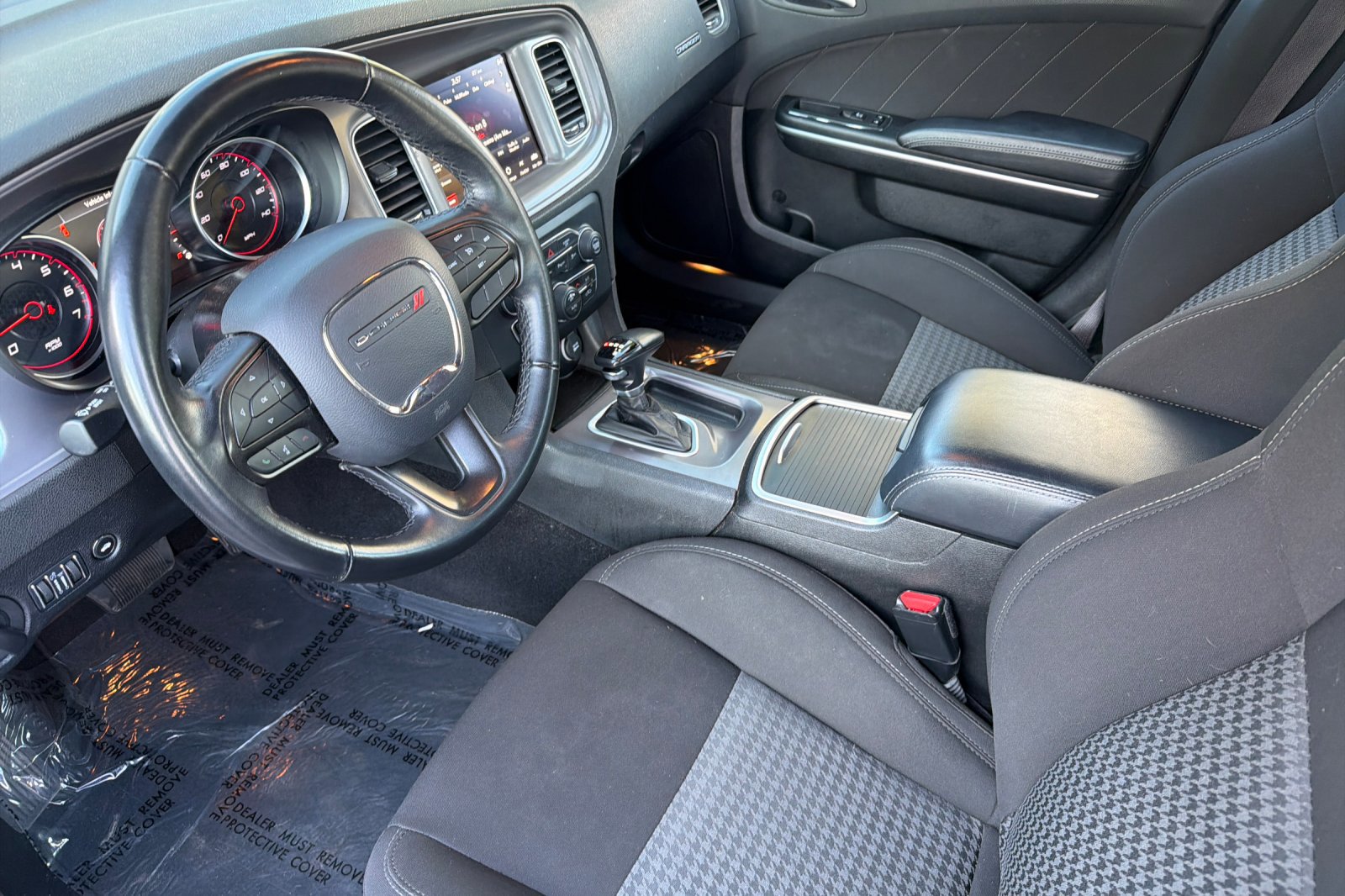 Used 2023 Dodge Charger GT image 9