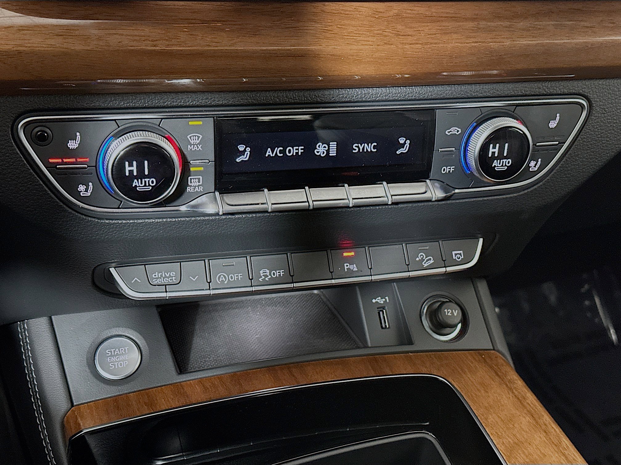 Used 2023 Audi Q5 2.0T Premium Plus w/ Premium Plus Package image 15