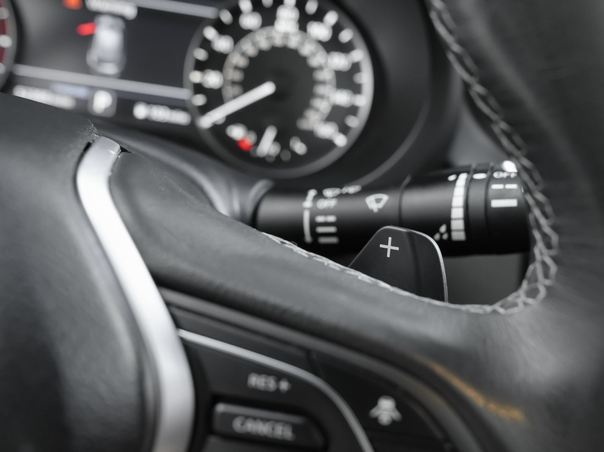Used 2022 INFINITI QX50 Luxe FWD image 18