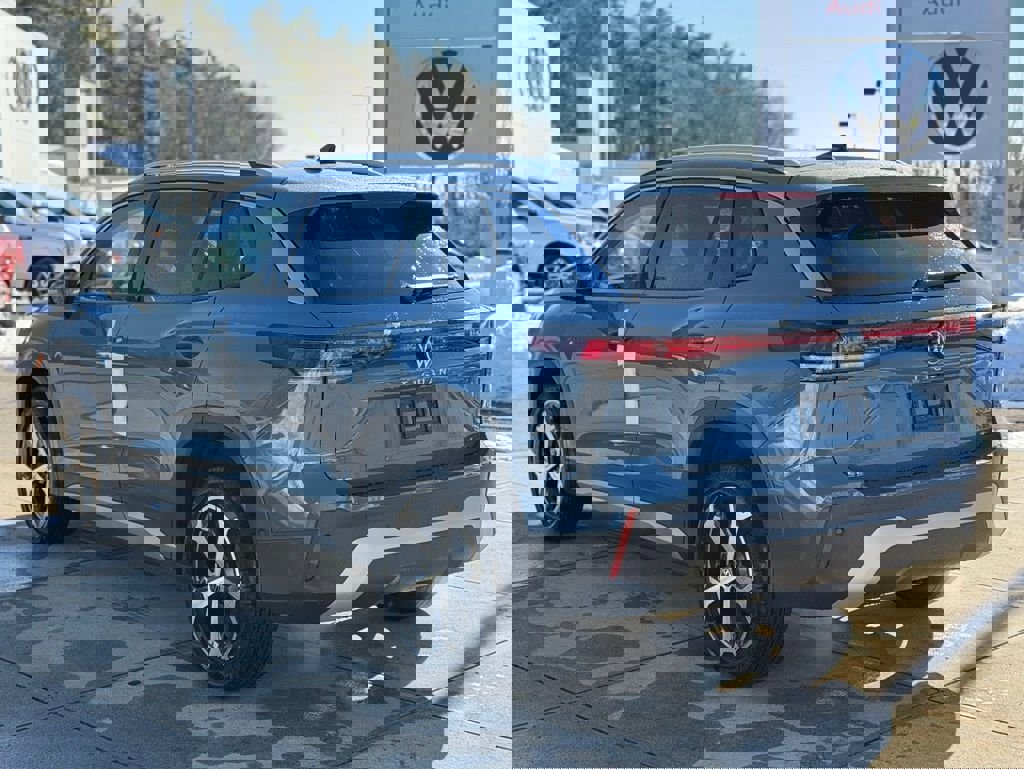 New 2026 Volkswagen Tiguan SE image 14