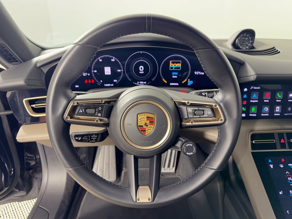 Certified 2022 Porsche Taycan 4 Cross Turismo AWD/4WD image 10
