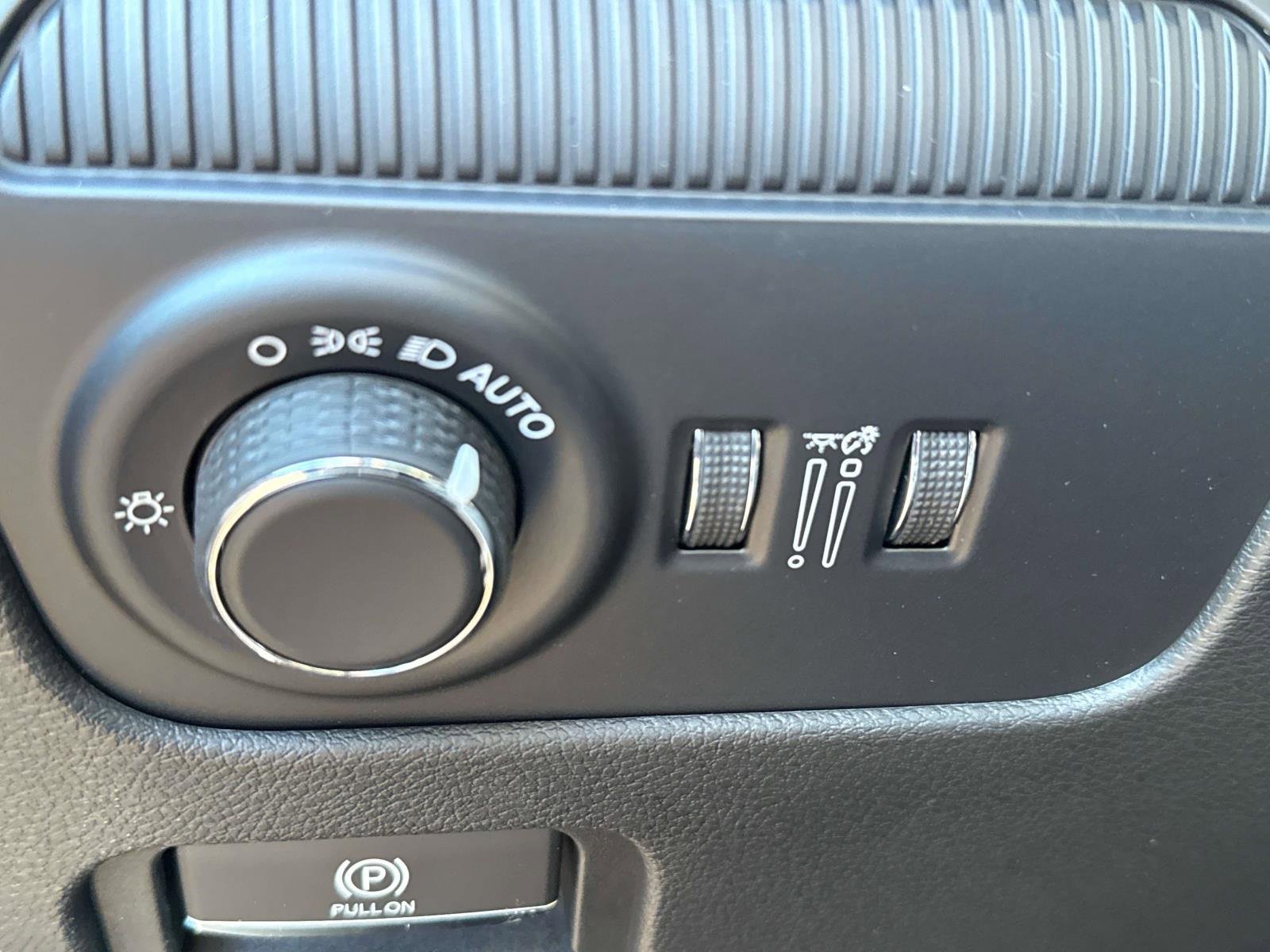 New 2026 Jeep Grand Wagoneer L Summit image 23