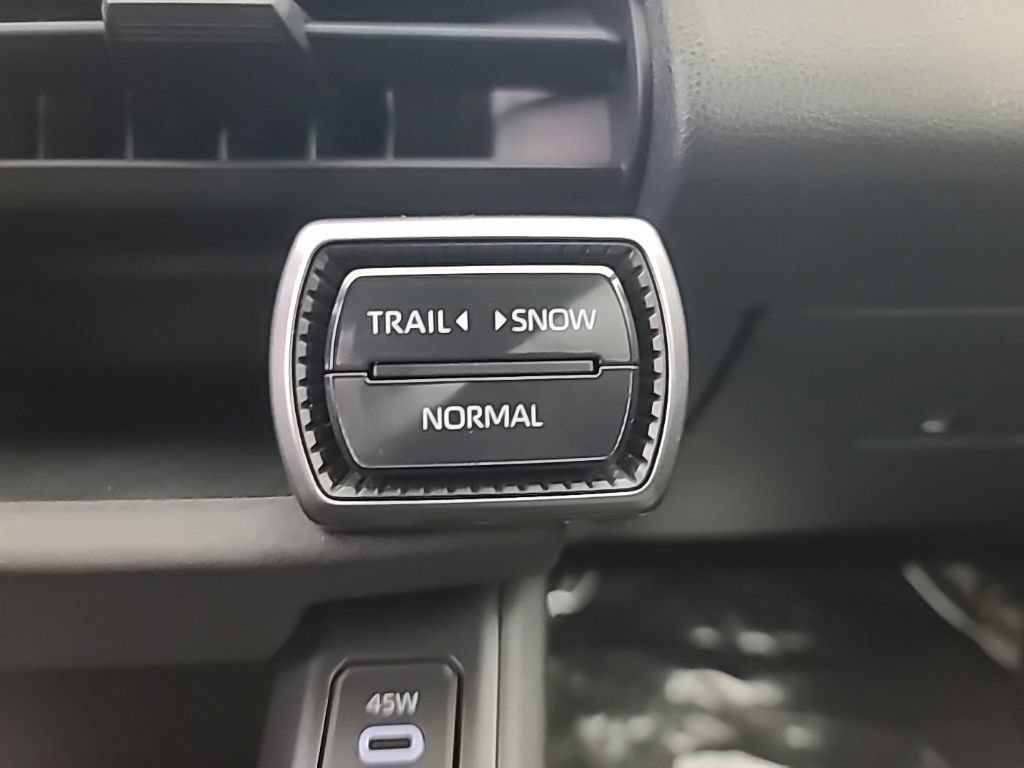 Used 2026 Toyota RAV4 XLE Premium AWD/4WD image 37