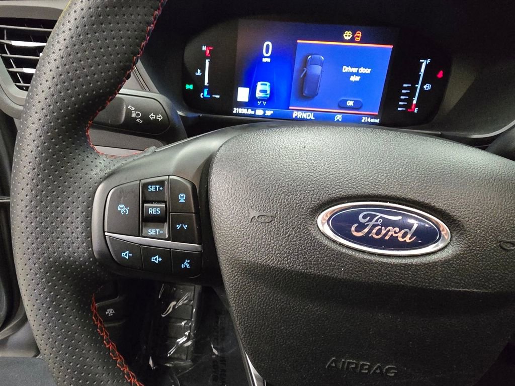 Used 2023 Ford Escape ST-Line w/ Tech Pack #1 image 18