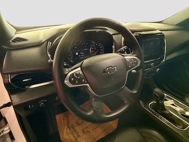 Used 2023 Chevrolet Traverse RS image 12