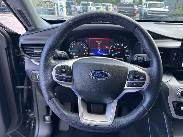 Used 2022 Ford Explorer XLT RWD image 15