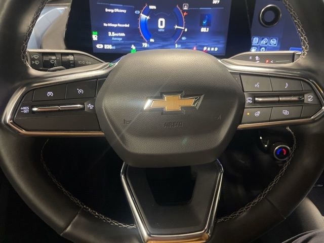 Used 2025 Chevrolet Equinox EV LT w/ Convenience Package image 21