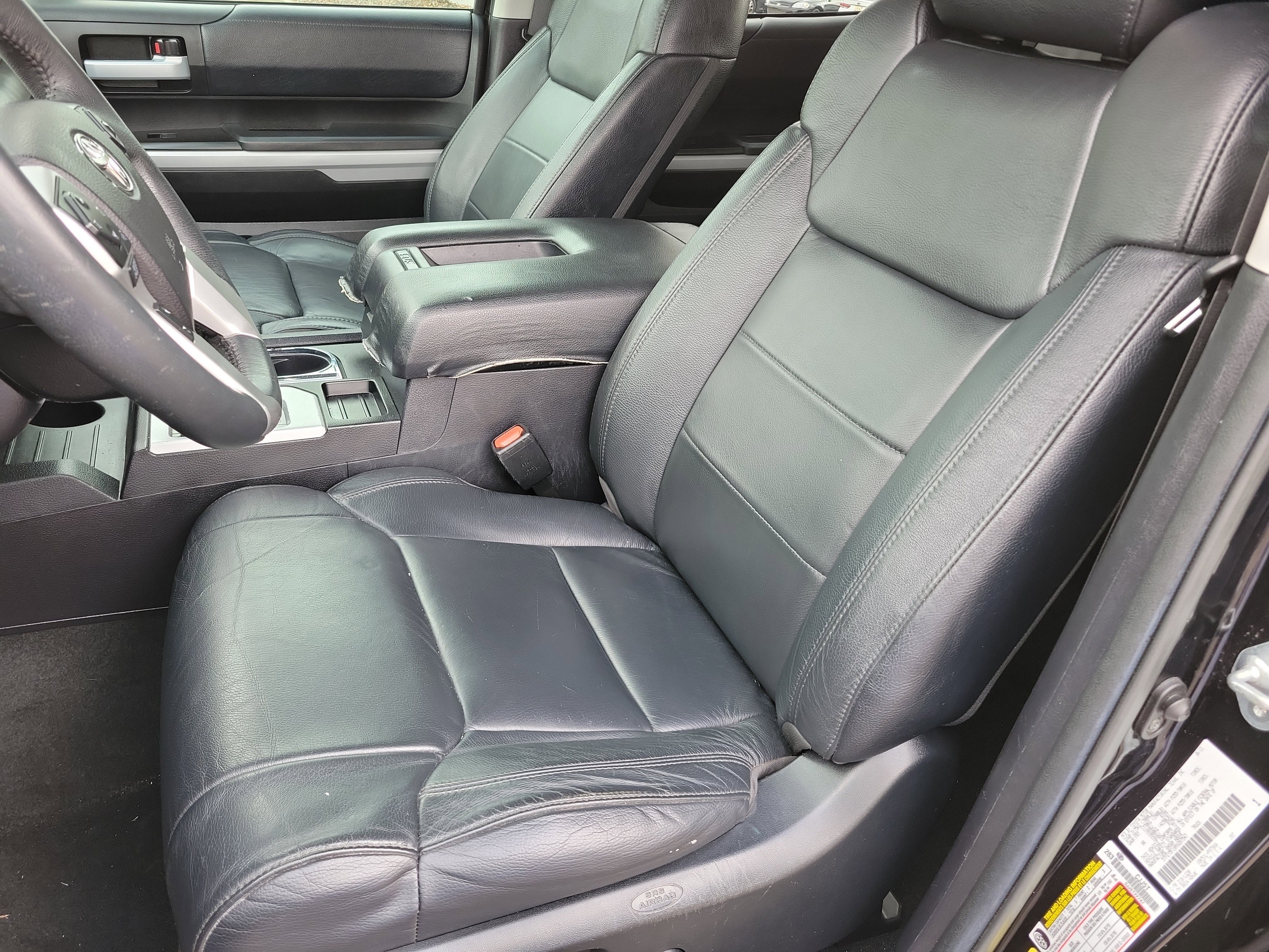 Used 2021 Toyota Tundra SR5 w/ SR5 Leather Package image 4