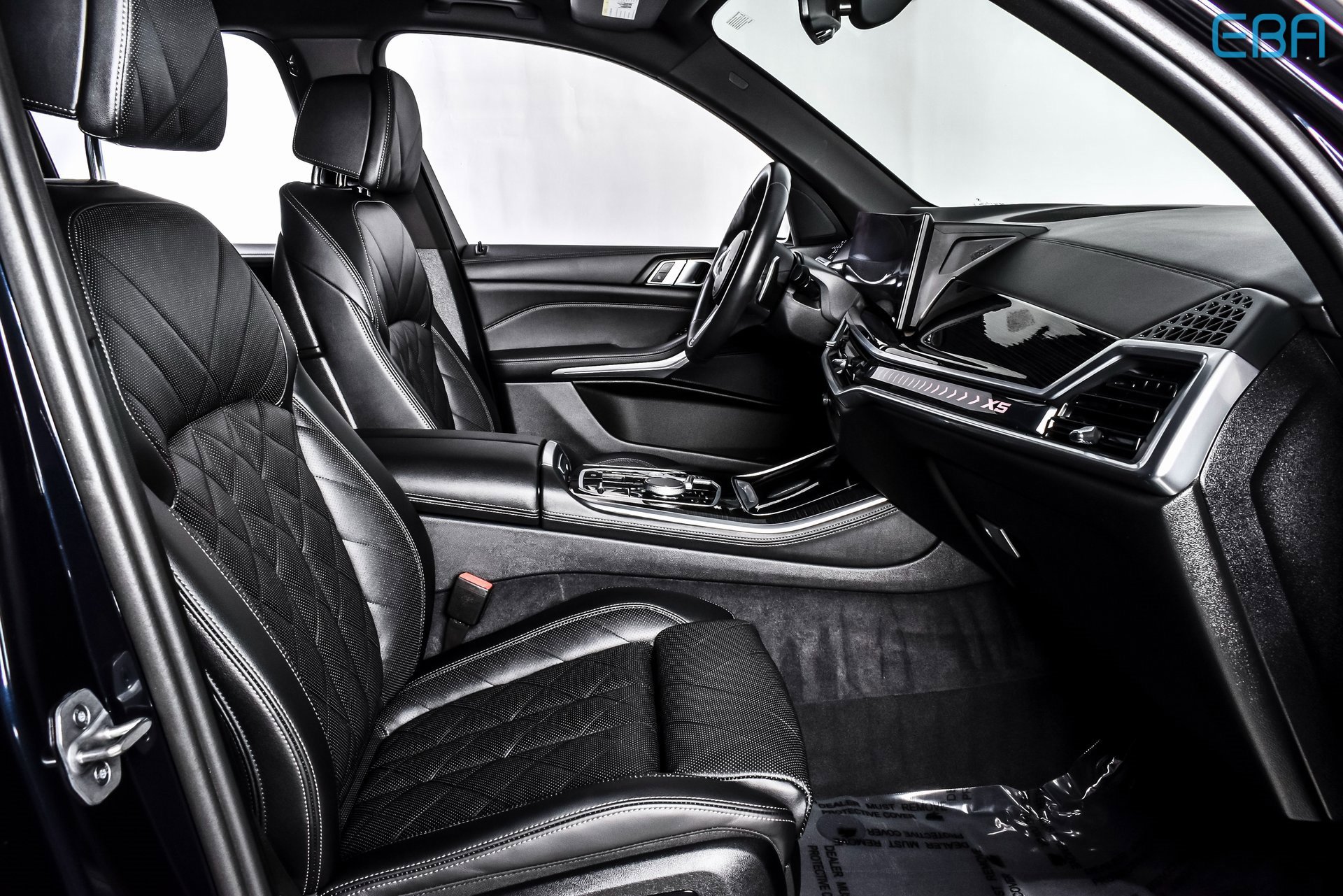 Used 2025 BMW X5 xDrive50e w/ M Sport Package image 25