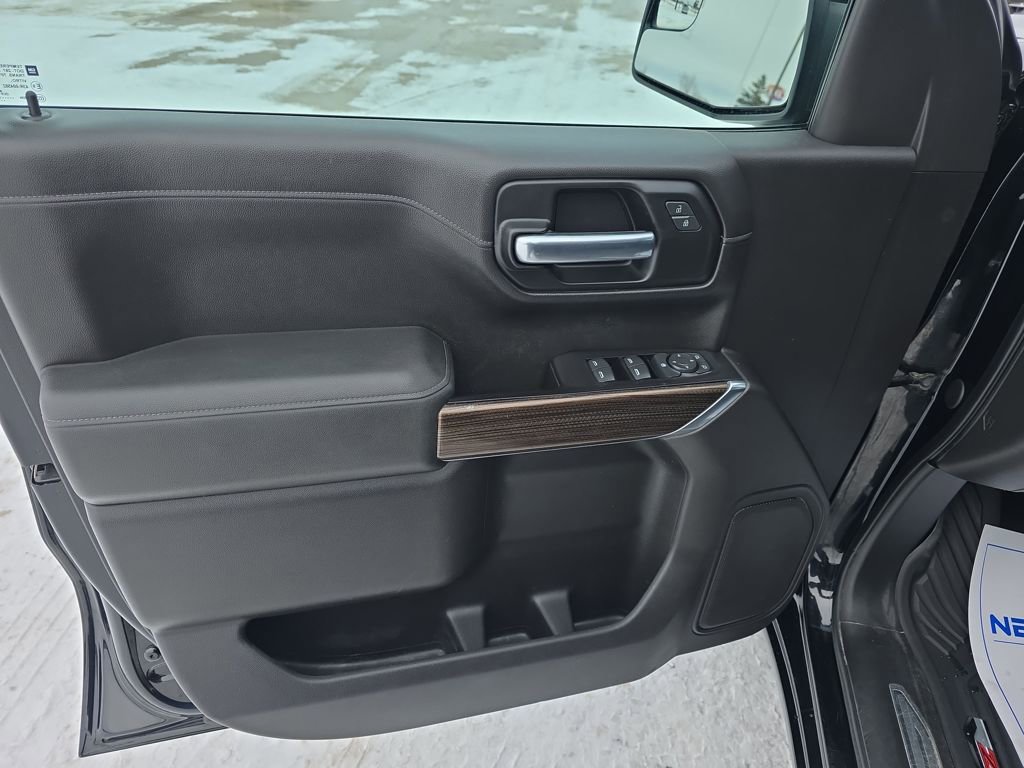 Used 2019 Chevrolet Silverado 1500 RST w/ All-Star Edition image 10