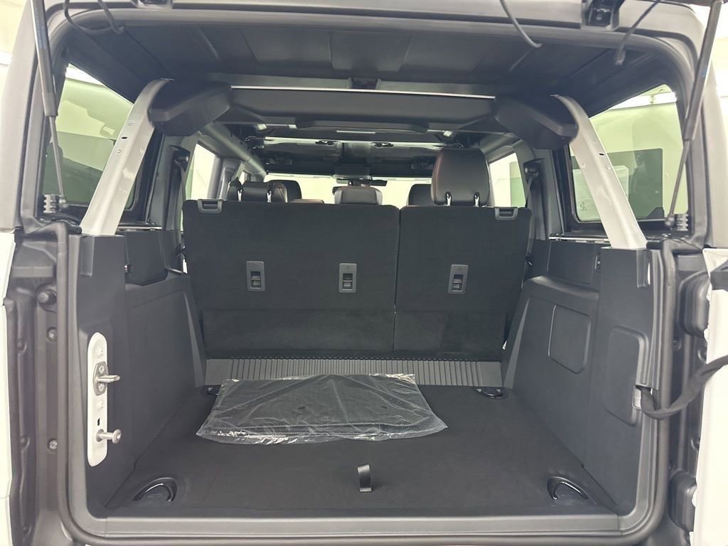 New 2025 Ford Bronco Outer Banks w/ Sasquatch Package AWD/4WD image 23