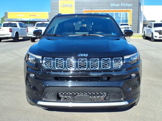 Used 2024 Jeep Compass Limited w/ Elite Group AWD/4WD image 12