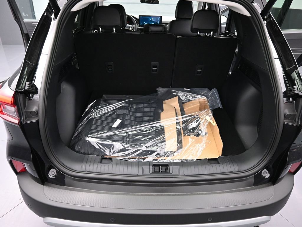 New 2025 Ford Escape SE image 24