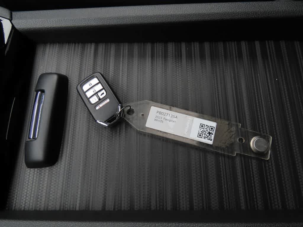 Used 2023 Honda Passport Elite image 29