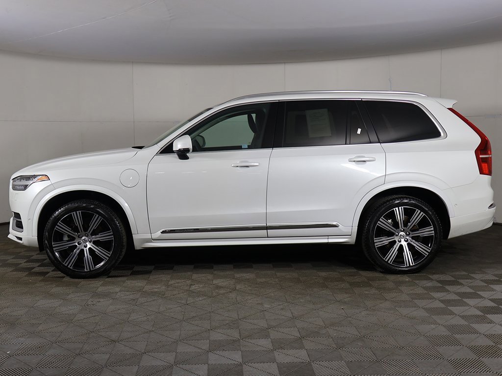 Used 2024 Volvo XC90 T8 Plus w/ Protection Package Premier image 21