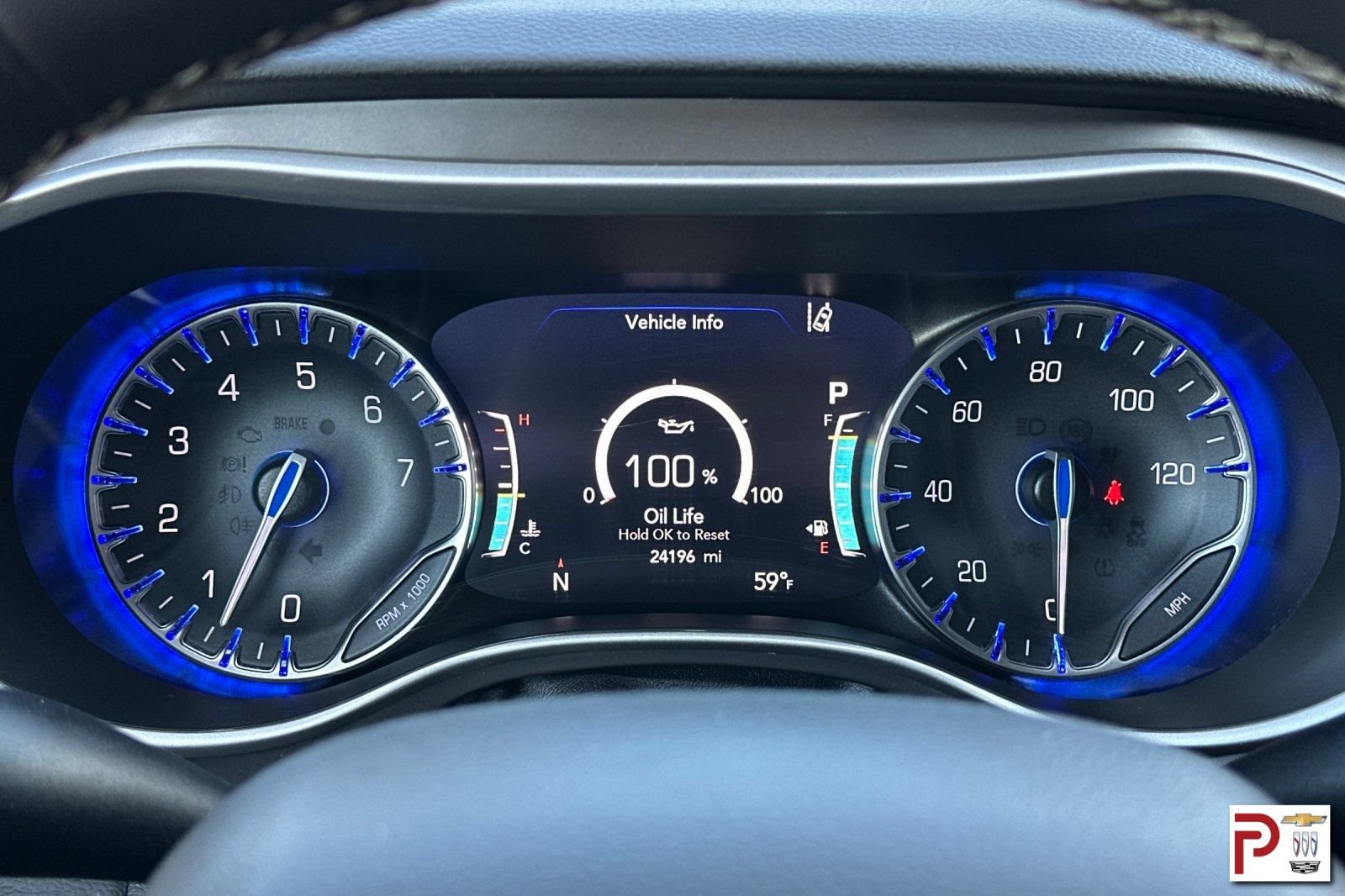 Used 2025 Chrysler Pacifica Select FWD image 31