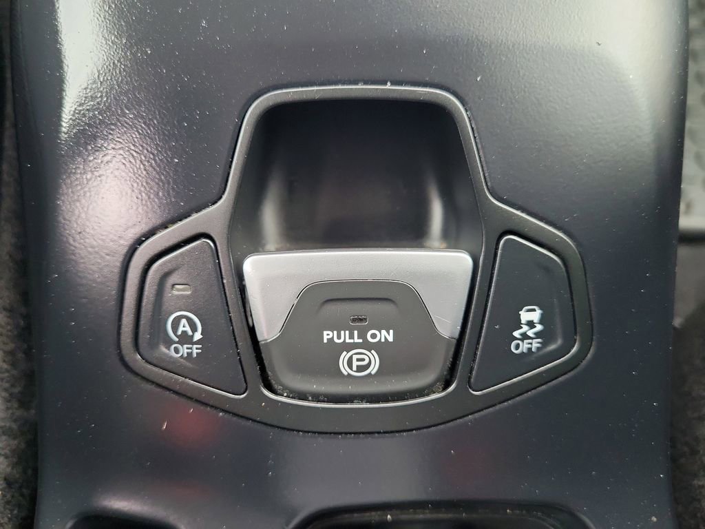 Used 2023 Jeep Renegade Latitude image 20